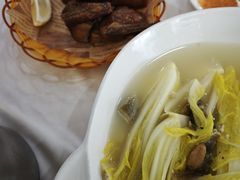 -泉龙渔村·粤式早茶·金牌烧鹅(中山三乡店)