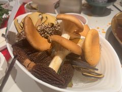 -小龙翻大江文化火锅(太古里店)