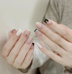 -UMl Nail 尤米美甲美睫半永久