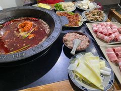 -重庆故事姊妹老火锅(财经学院店)