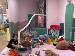 -龙格亲子游泳俱乐部(泊富中心)