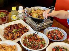 -湘缘道客•湘缘饭店·25年湘菜馆(古墩路店)