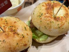 -必胜客(龙泉万达店)