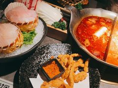-湊湊火锅·茶憩(杭州湖滨银泰in77店)