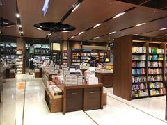 -诚品(信义店)