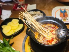 -尚品小土屋涮毛肚(李沧万达店)