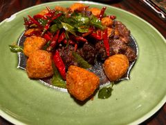 -粤·向群饭店(麓景路店)