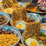 在上海！！！值得n刷的现炒浇头面！