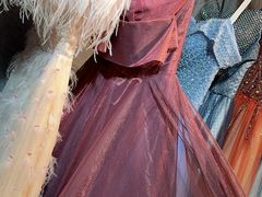 -圣霏亚礼服租赁·主持人服装租赁(上海静安总店)