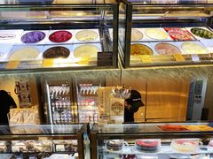 面包甜点陈列柜-哈根达斯(深圳海岸城店)