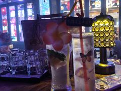 -喜鹊音乐酒馆(西街店)