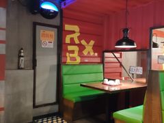 卡座-胖哥俩肉蟹煲(杭州下沙学林街店)