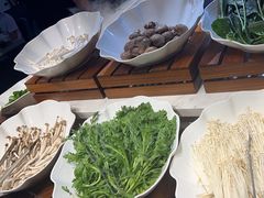 -金滏山烤肉·海鲜·火锅自助餐厅(襄阳万达店)