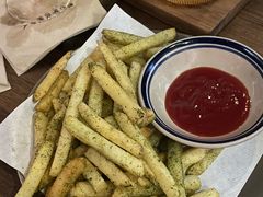 -埋位小酒馆(东城店)