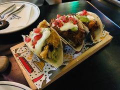 -Famous肥猫墨西哥音乐餐吧(五棵松华熙LIVE店)