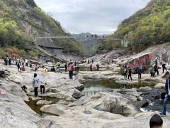 -燕子河大峡谷天坑仙境