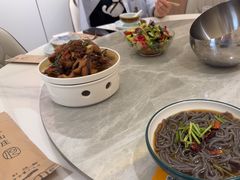 -何适山庄 ·可团建(水长城P2停车场店)