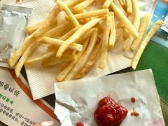 -麦当劳(展览路店)