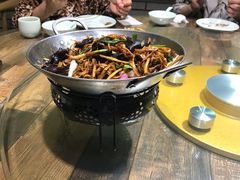 干锅茶树菇-太熟悉辣椒炒肉(南辛庄店)