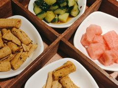 -老房老舍重庆火锅(假日城市店)