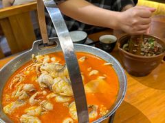 -老滇山寨•云南特色菜•地方菜•民族风情歌舞表演(金碧店)