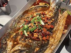 -鸣记脆皮烤鱼·海鲜烤鱼(三八广场店)