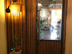 门面-仙峰天然面包(迎宾路店)