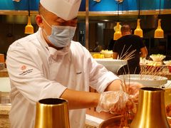 -咖啡苑自助餐厅·中国大饭店