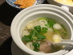 -新荣记(BFC外滩金融中心店)