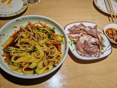 -巴依兄弟西域美食(机场店)