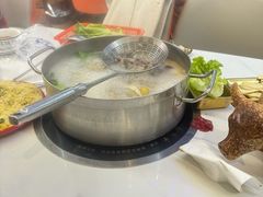 -刘少华贵州小黄牛·鲜牛肉火锅(总店)