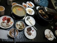 -华府海鲜碳烤自助(万达店)