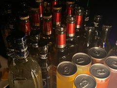 -欧米亚派对酒吧(绵阳店)