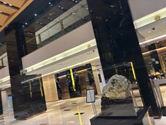 -上海龙之梦万丽酒店