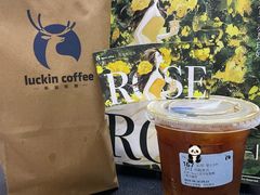 -瑞幸咖啡(青秀区龙光世纪A座店)