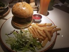 -阿妮叶李(光谷世界城店)