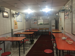 大堂-草桥清真牛肉锅贴扁食店