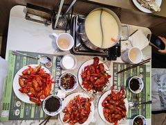 -金马门国际美食百汇(珞喻路店)