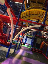 -动力星球家庭亲子游乐中心