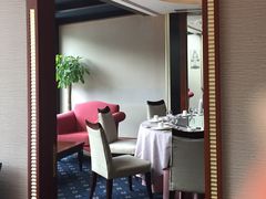 -御花园·粤菜·海鲜火锅(中山公园店)
