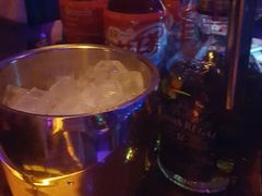 -HiIbiza酒吧