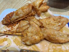 -魔都三兄弟酸辣粉·蘸卤炸串(虹桥万科店)