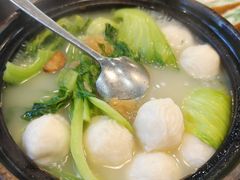 -明本湛江鸡•海鲜小厨(陈家祠店)