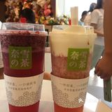 第二天去排队半小时 环境很棒 还可以抓娃娃哦