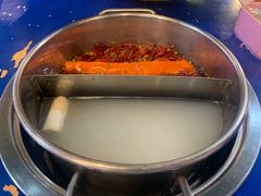 -马路边边串串香形象店(磐石路店)