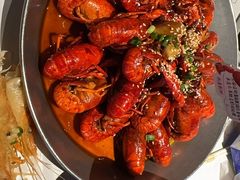 -巴厘龙虾·榜首油焖大虾(音乐学院·沿江酒馆店)
