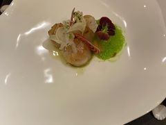 香煎扇贝佐咖喱白花菜泥-王品牛排(杭州大厦店)