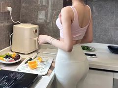 -秋歌护理·月嫂·育儿嫂(浦东医院店)