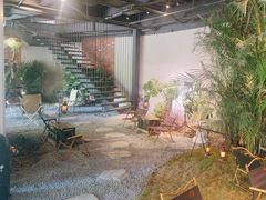 -J Create城市露营咖啡·简餐·宠物(上海动物园店)