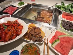 -海底捞火锅鲜切牛肉主题店(长寿路店)